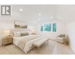 30 Morton Avenue, East Gwillimbury, ON L0G1V0 Photo 18