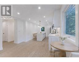 30 Morton Avenue, East Gwillimbury, ON L0G1V0 Photo 7