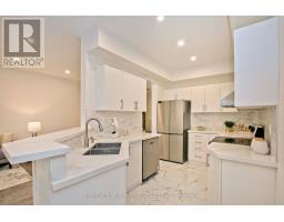 16 Venture Avenue, Richmond Hill, ON L4S2P2 Photo 10