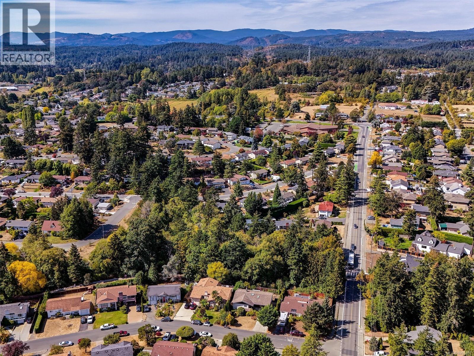  4290 Eastridge Crescent, Saanich