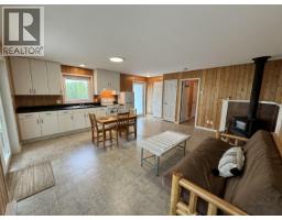 6184 Little Fort 24 Highway, Lone Butte, BC V0K1X0 Photo 15