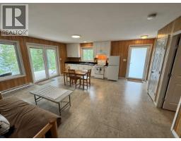 6184 Little Fort 24 Highway, Lone Butte, BC V0K1X0 Photo 14