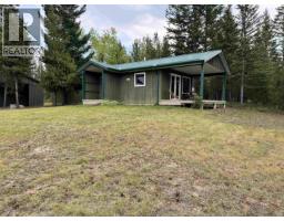 6184 Little Fort 24 Highway, Lone Butte, BC V0K1X0 Photo 8