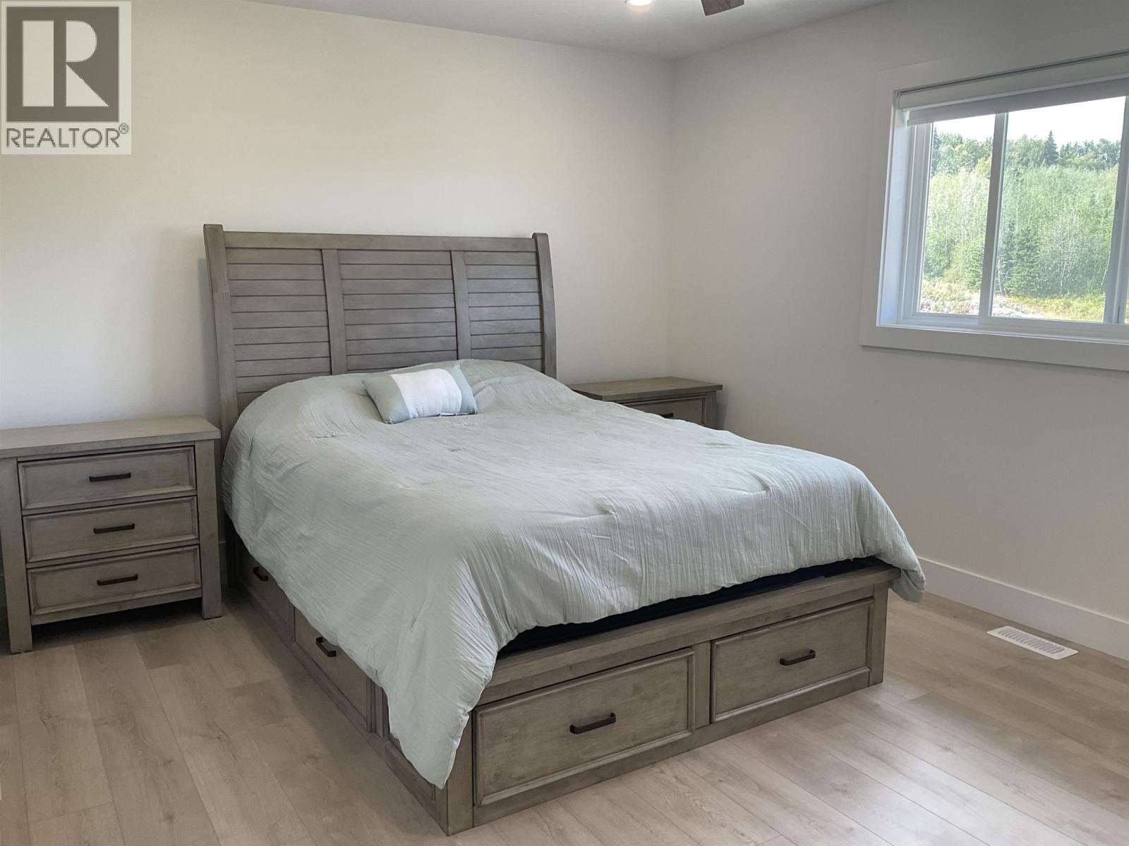 Photo 12 of 18 — 101 2395 ROWE STREET · Prince George, BC