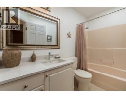 4718/4720 Shell Beach Rd, Ladysmith, BC V9G1L7 Photo 22