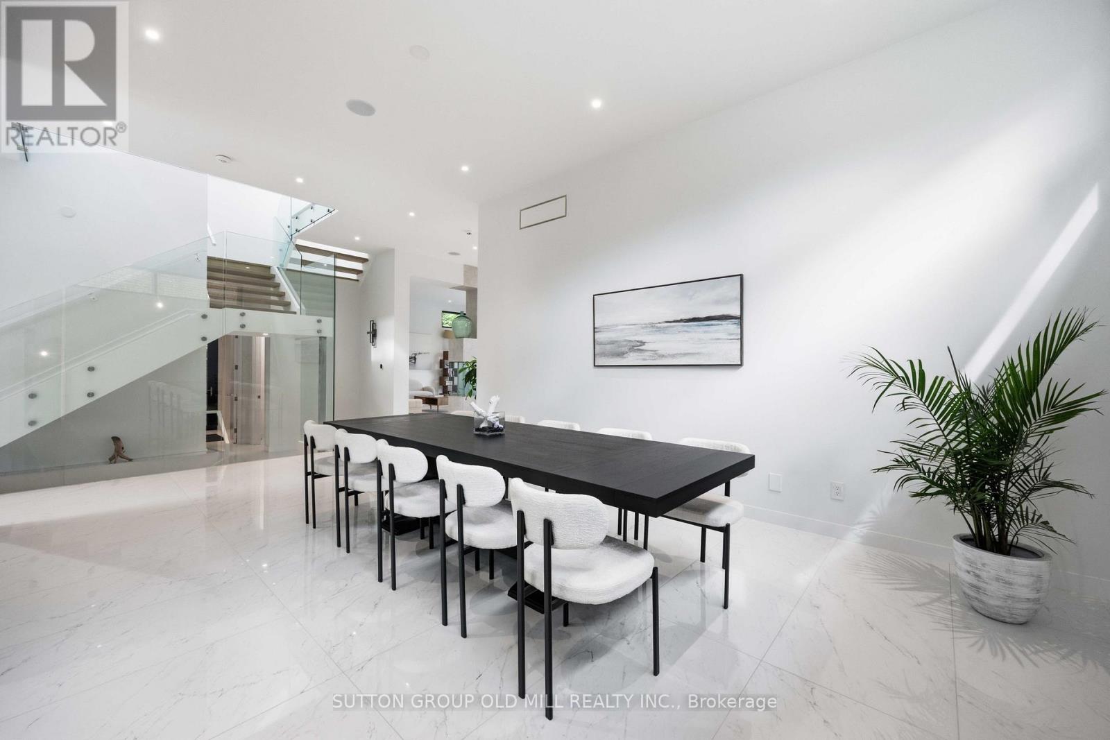 Photo of 18 HERNE HILL