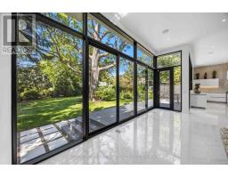 18 Herne Hill, Toronto, ON M9A2X1 Photo 12