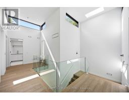 18 Herne Hill, Toronto, ON M9A2X1 Photo 20