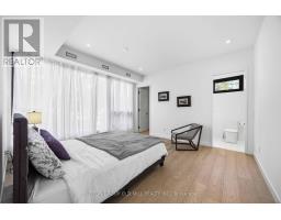 18 Herne Hill, Toronto, ON M9A2X1 Photo 28