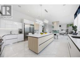 Bedroom 2 - 18 Herne Hill, Toronto, ON M9A2X1 Photo 7