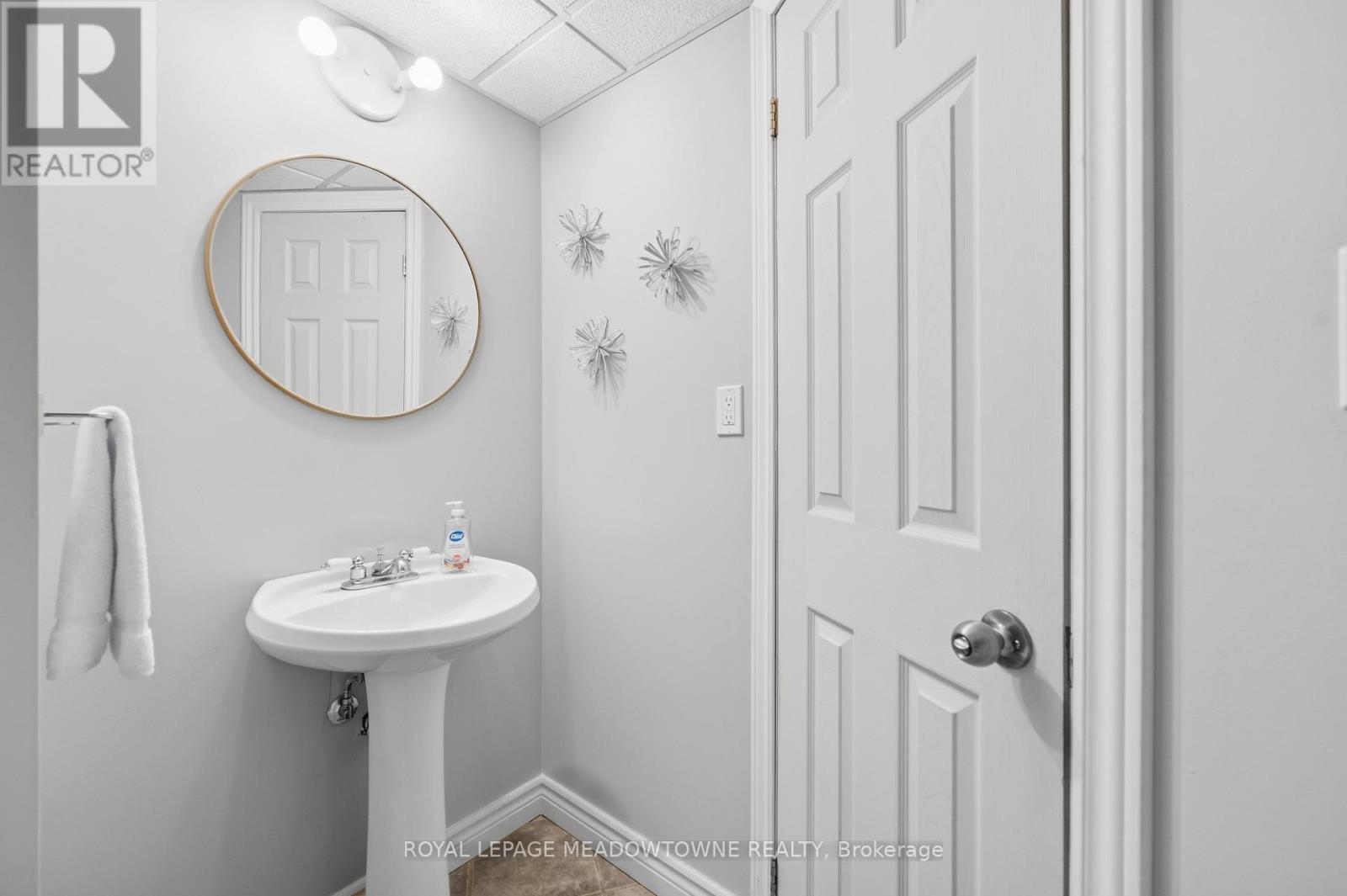 #36 59 MAPLE AVENUE - 30