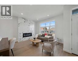 4pc Bathroom - 753 Centre Avenue Ne, Calgary, AB T2E4B6 Photo 11