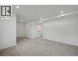 753 Centre Avenue Ne, Calgary, AB T2E4B6 Photo 39