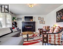 4pc Bathroom - 9811 Venables Drive, Vernon, BC V1B2K1 Photo 6