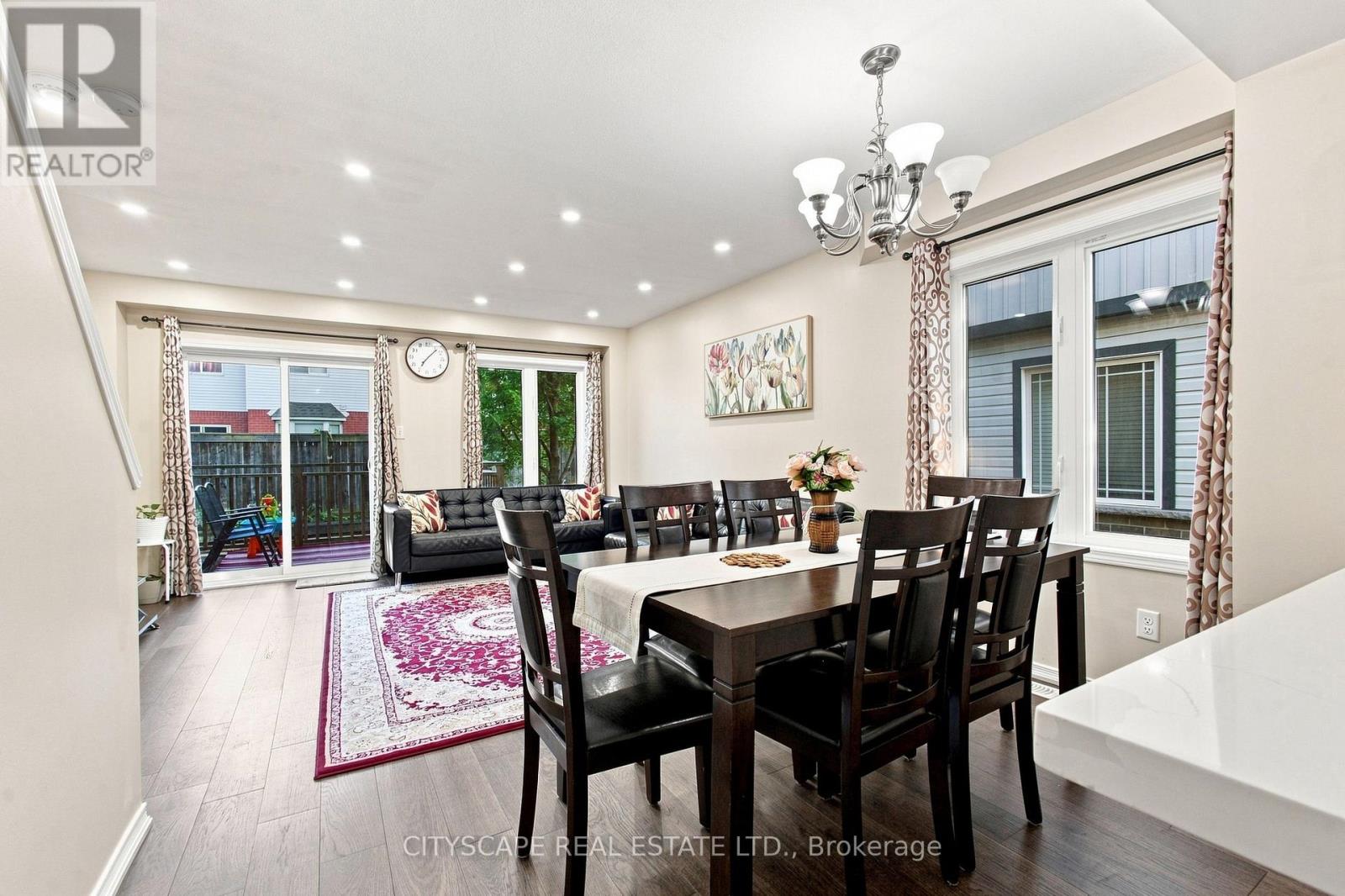 #37 350 DUNDAS STREET S - Image 29