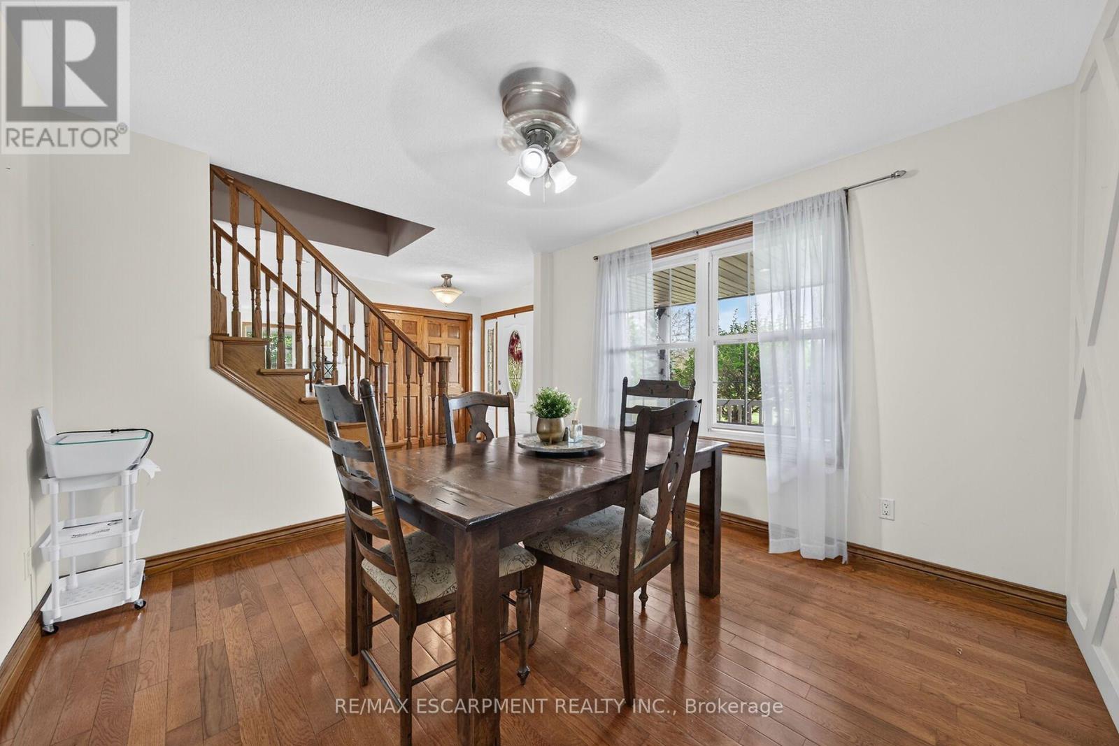 55 MONTURE STREET N - 21