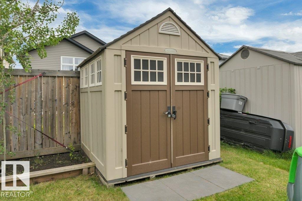 628 FOXTAIL LN - 33