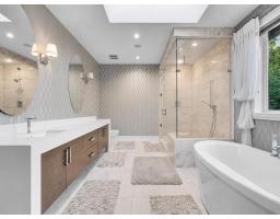 13307 Marine Drive, Surrey, BC V4A1E8 Photo 21