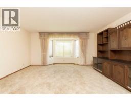 3pc Bathroom - 262 Fairway Drive, Coaldale, AB T1M1H3 Photo 11