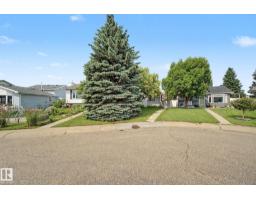 House for sale at 30 Matthew Rd, Spruce Grove — MLS® E4500246