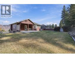 1933 Galore Crescent, Kamloops, BC V2E0E7 Photo 45