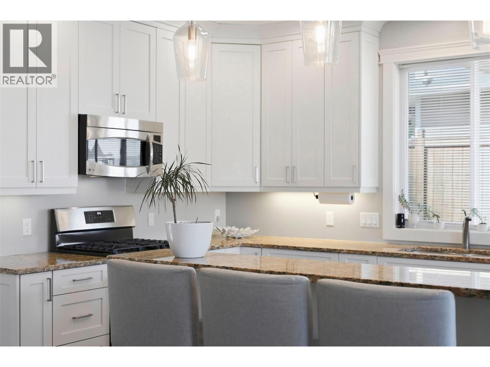 1933 Galore Crescent, Kamloops