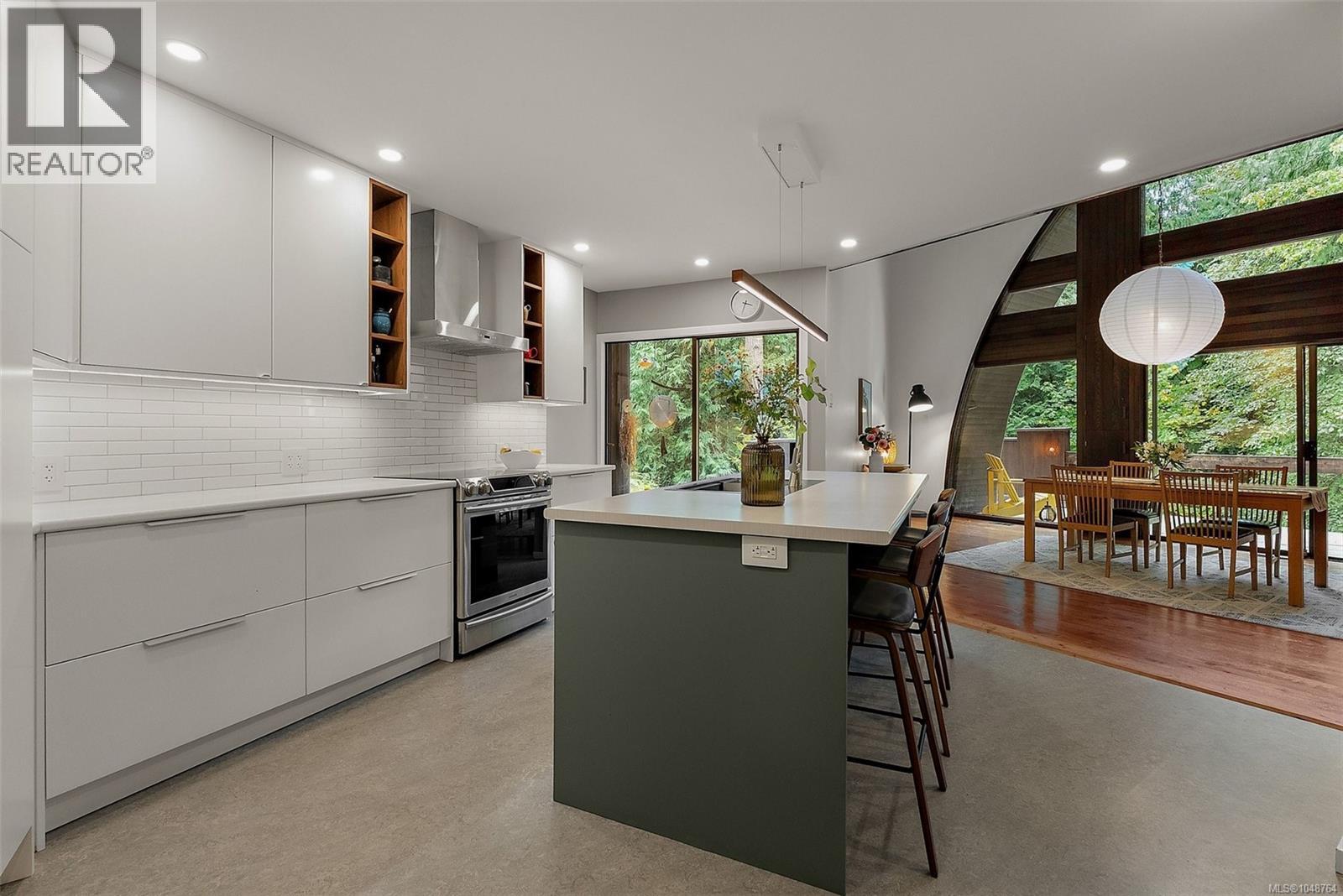  5748 West Saanich Road, Saanich