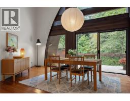 5748 West Saanich Rd, Saanich, BC V9E2G1 Photo 18