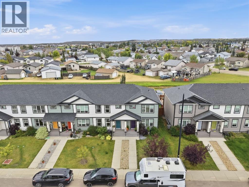 14 Hawthorn Place, Sylvan Lake
