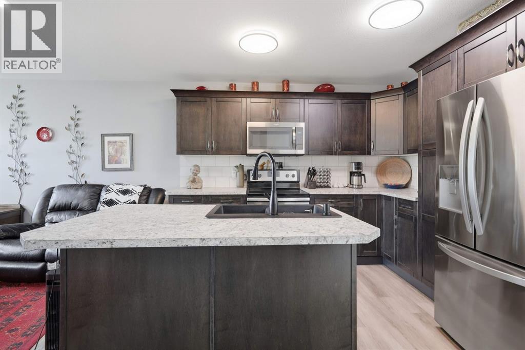 14 Hawthorn Place, Sylvan Lake