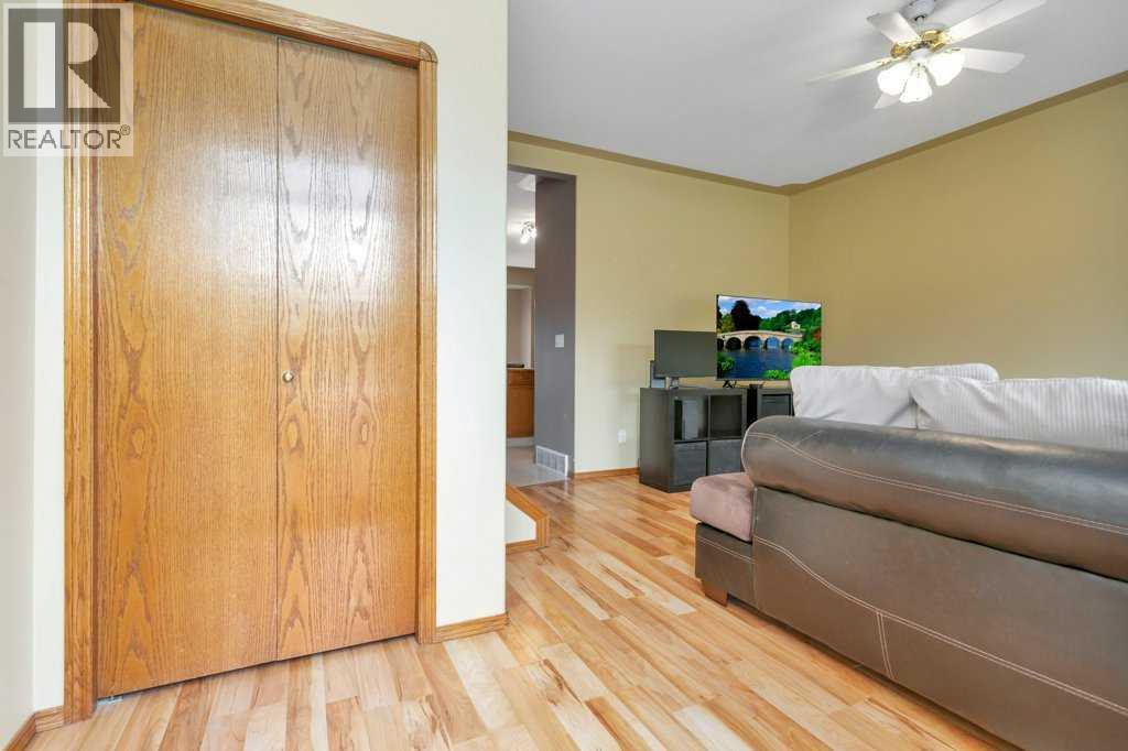 285 Cornett Drive, Red Deer
