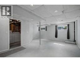 2444 Woodview Drive Sw, Calgary, AB T2W4X7 Photo 22