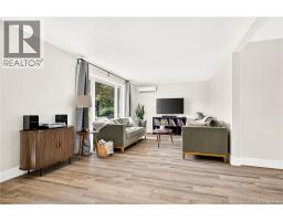 10 Kingsway Crescent, photo 3