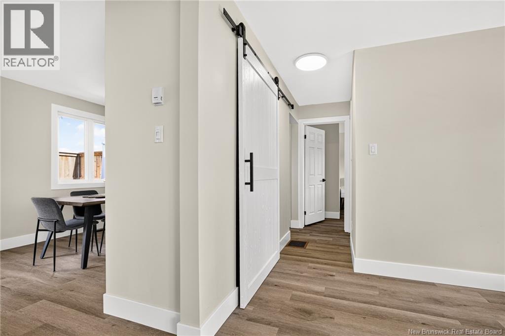 10 Kingsway Crescent - 17