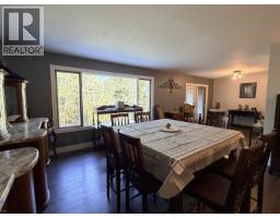 Eating area - 754 Roberts Drive, Williams Lake, BC V2G5K1 Photo 8