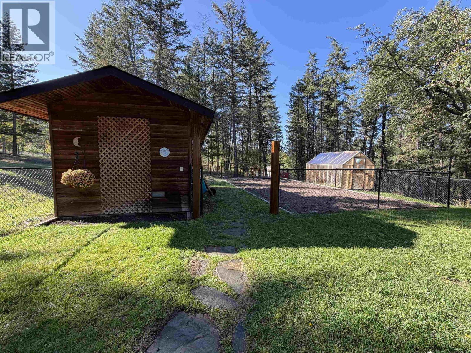 754 ROBERTS DRIVE - Image 34