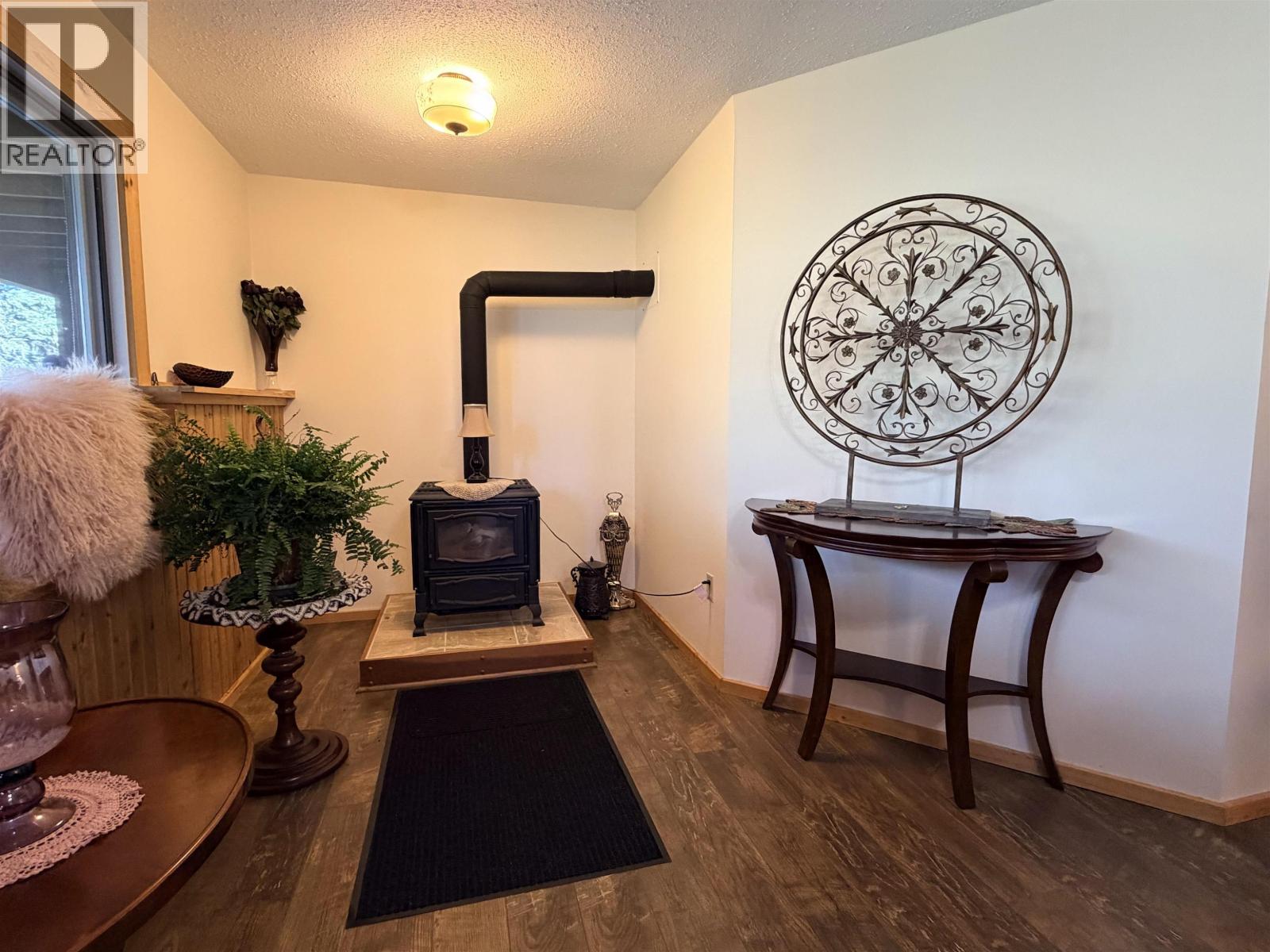 754 ROBERTS DRIVE - Image 22