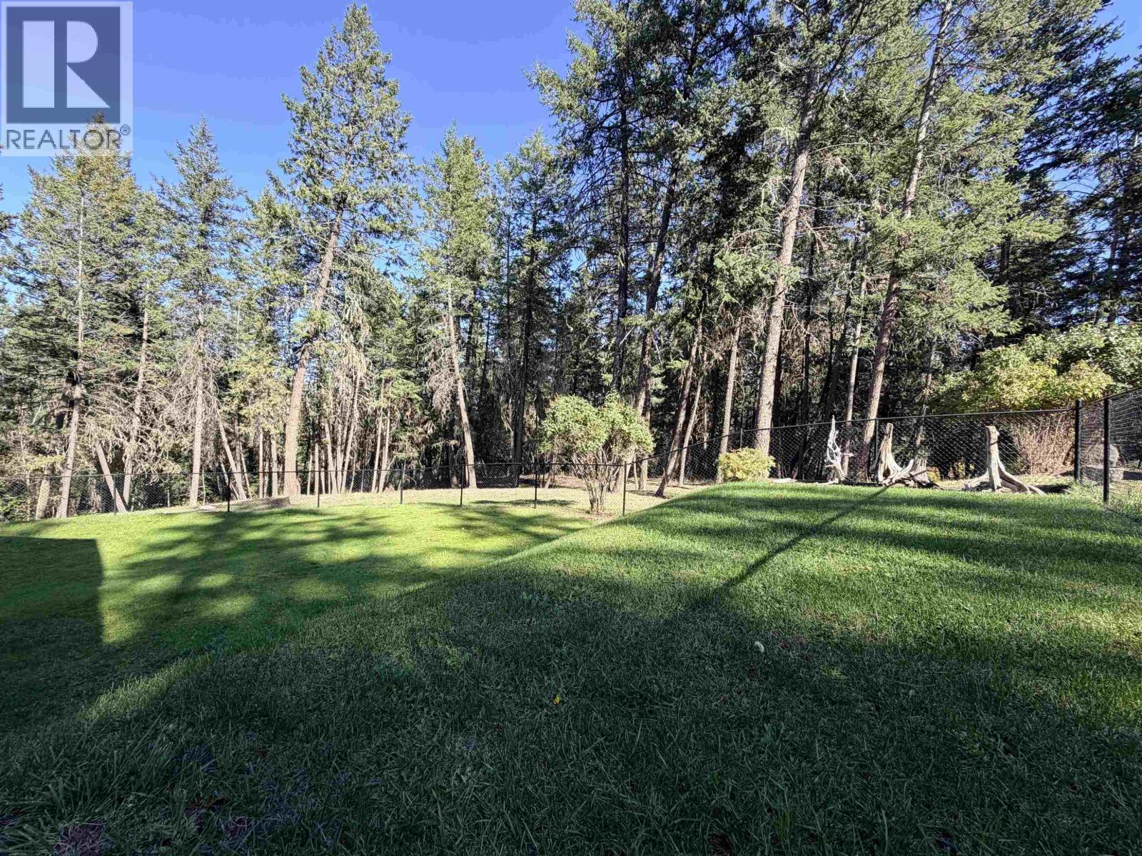 754 ROBERTS DRIVE - 33