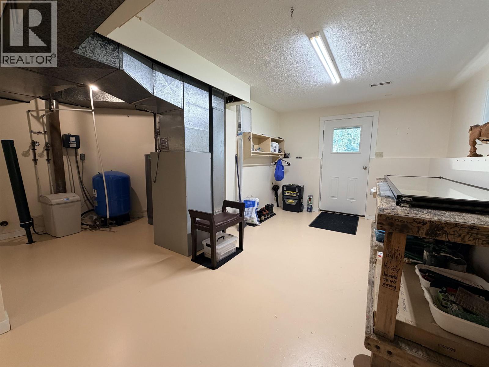 754 ROBERTS DRIVE - Image 30