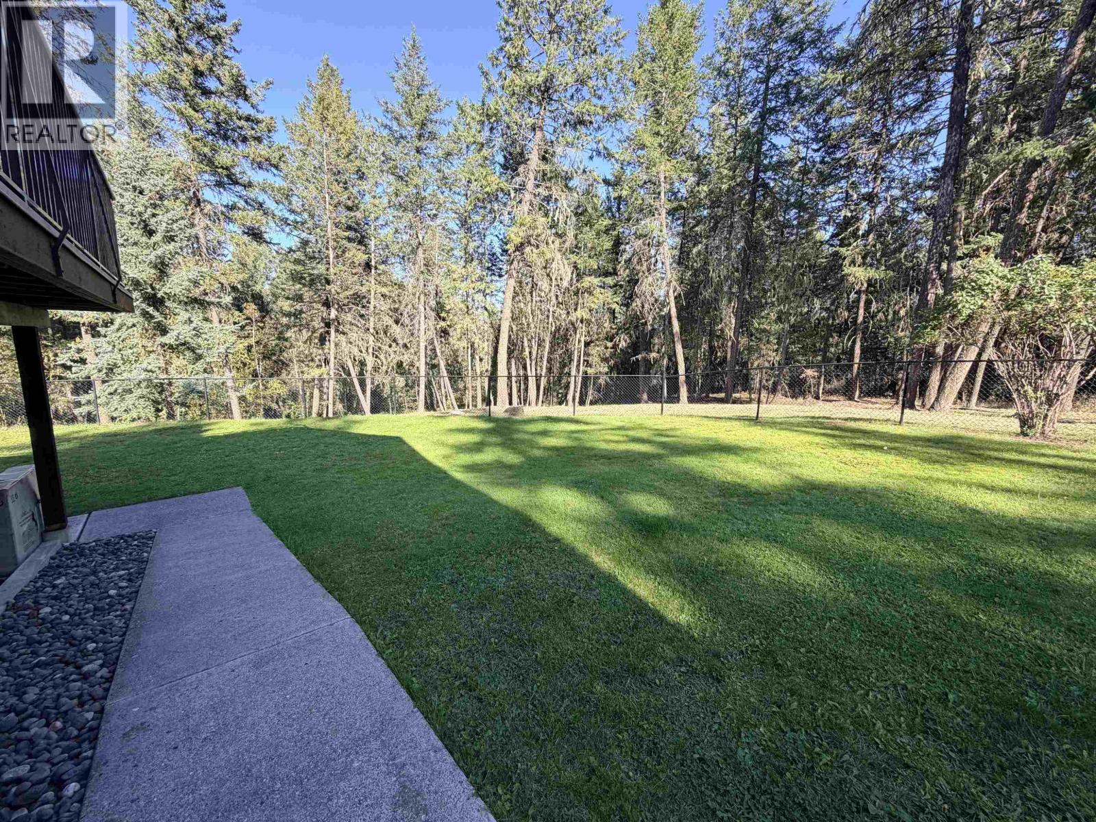 754 ROBERTS DRIVE - Image 32