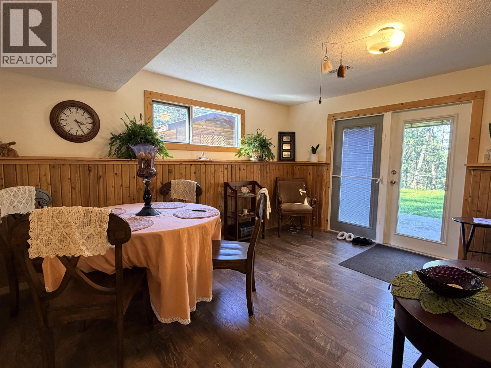 754 ROBERTS DRIVE - Image 21