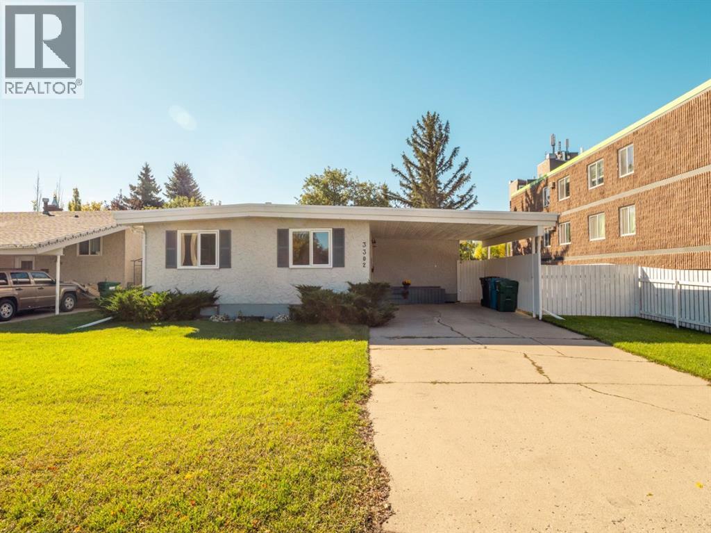 3302 20th Avenue S, Lethbridge, Alberta, T1K3M7