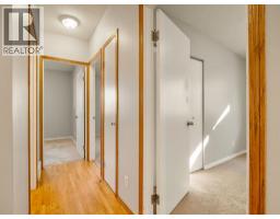 3302 20th Avenue S, Lethbridge, AB T1K3M7 Photo 17