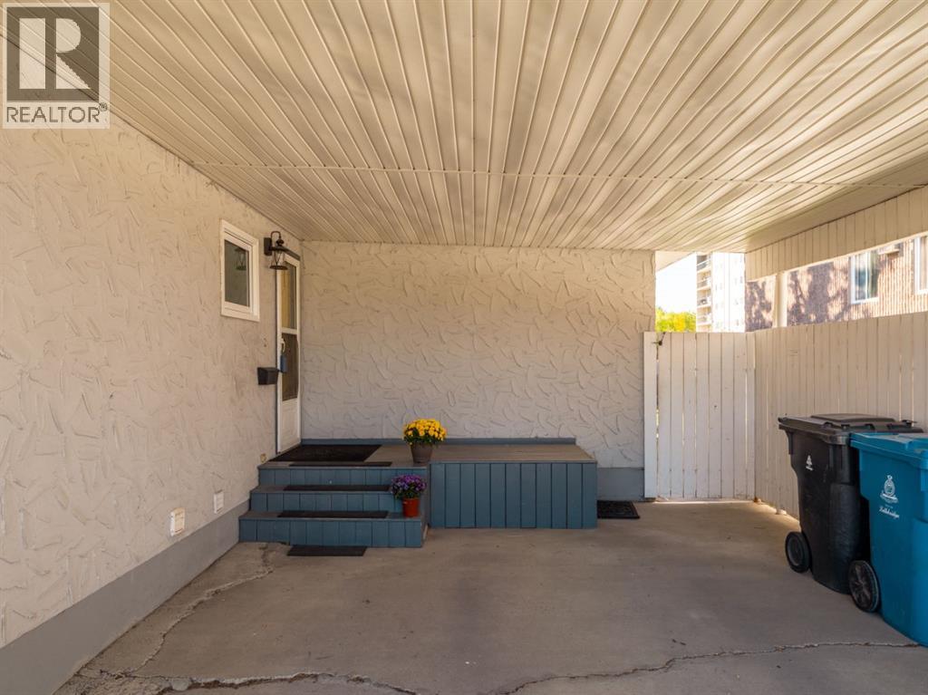 3302 20th Avenue S - 5