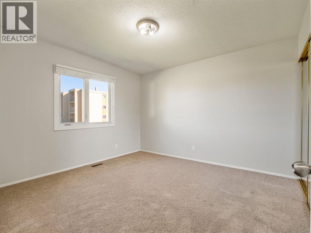 3302 20th Avenue S - 22
