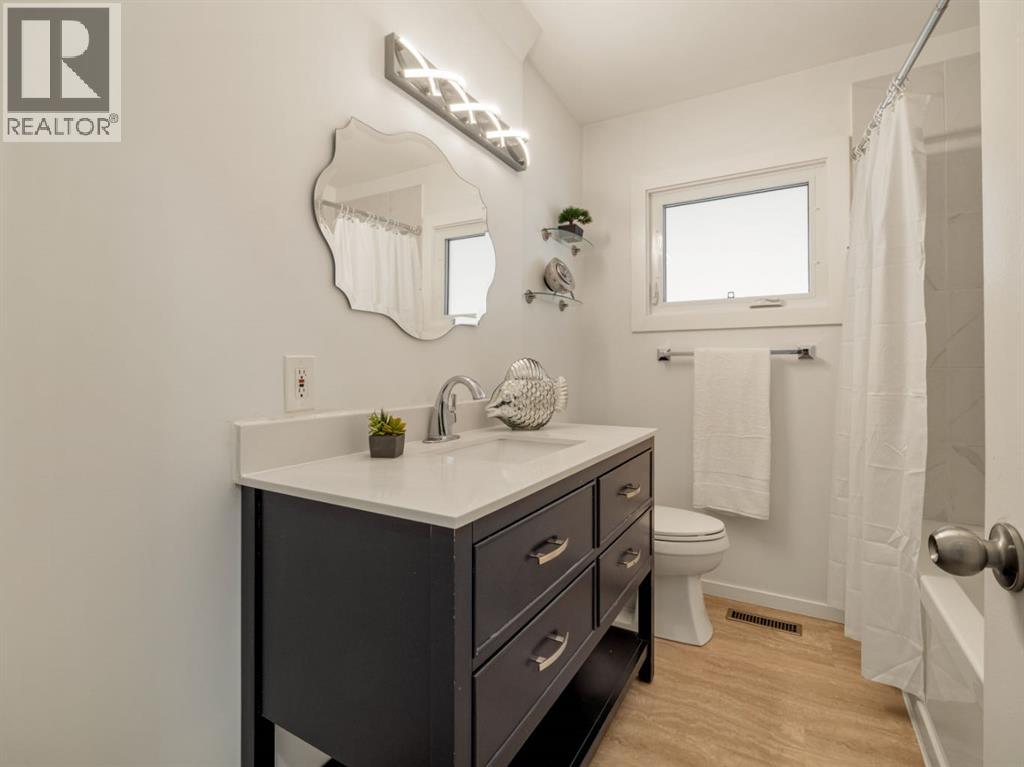3302 20th Avenue S - 21