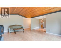 454 Grandview Bench Road, Salmon Arm, BC V1E2Y4 Photo 19