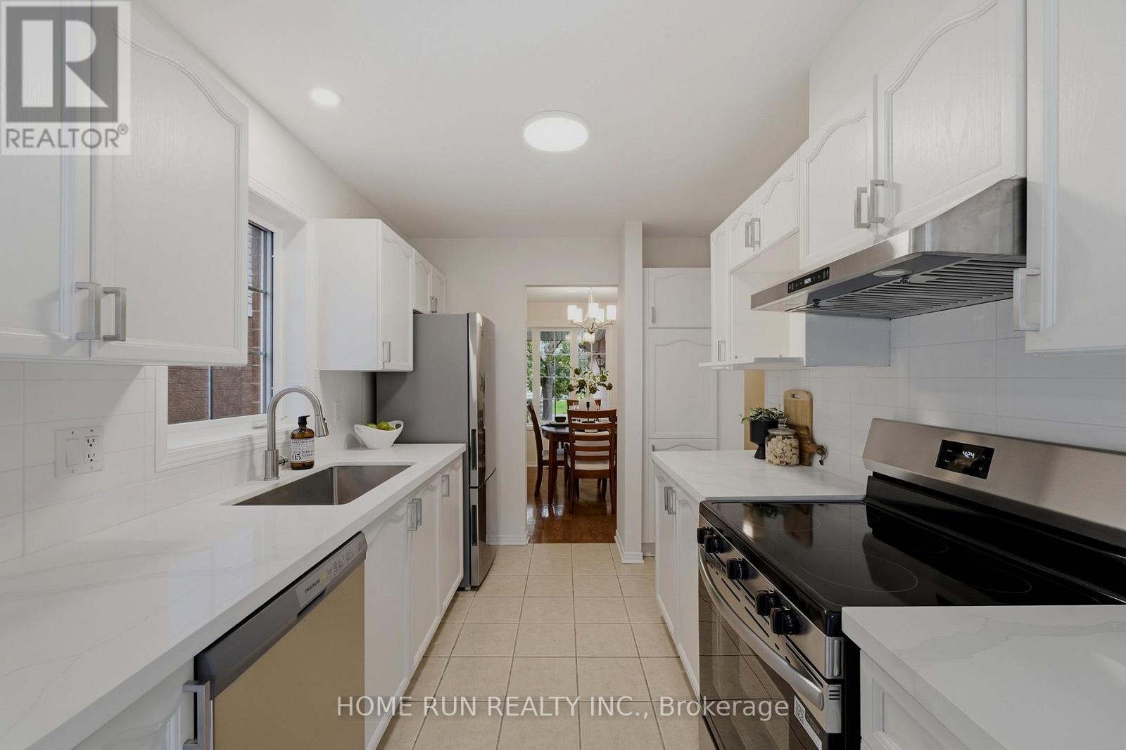12 ANGUS DRIVE - 20