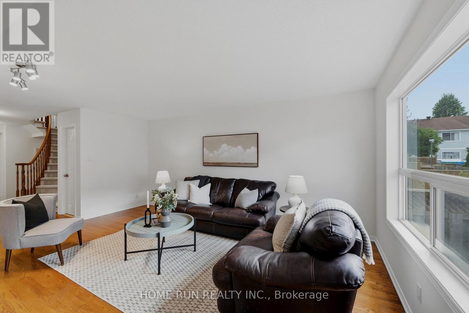 12 ANGUS DRIVE - 24