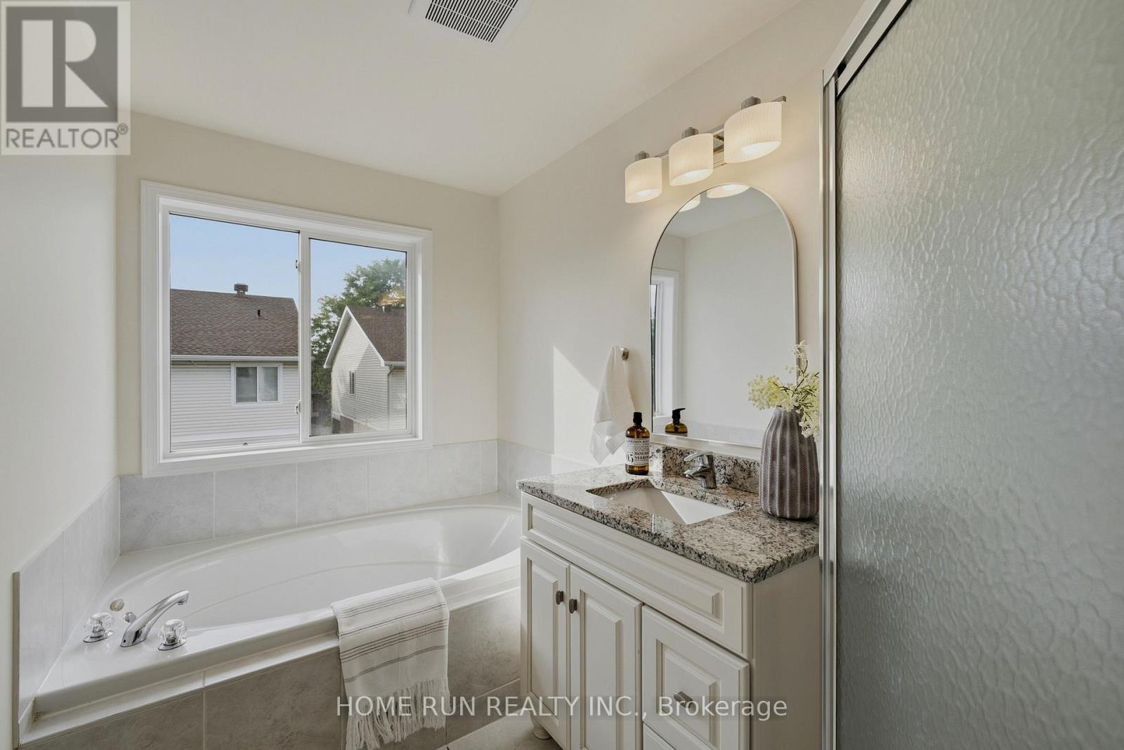 12 ANGUS DRIVE - Image 36